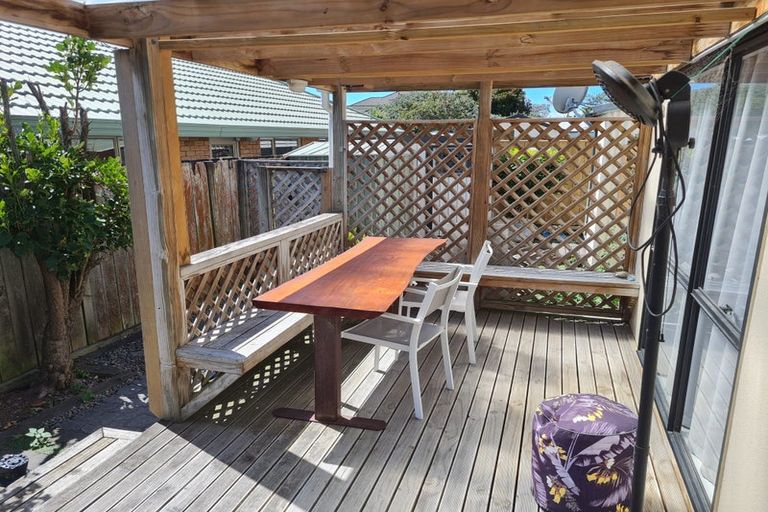 Photo of property in 24b Dorset Crescent, Hokowhitu, Palmerston North, 4410