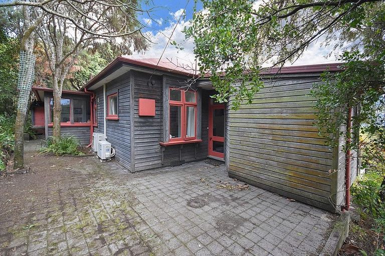 Photo of property in 3 Howard Street, Macandrew Bay, Dunedin, 9014
