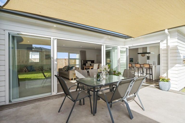 Photo of property in 13 Karanema Place, Coastlands, Whakatane, 3120