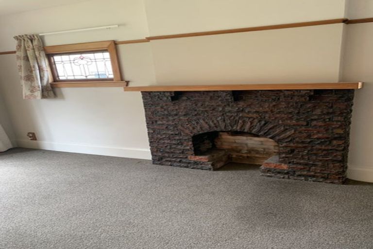 Photo of property in 37 Lyndon Street, Riccarton, Christchurch, 8041