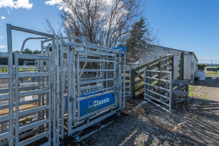 Photo of property in 375 Stonyflat Road, Loburn, Rangiora, 7472