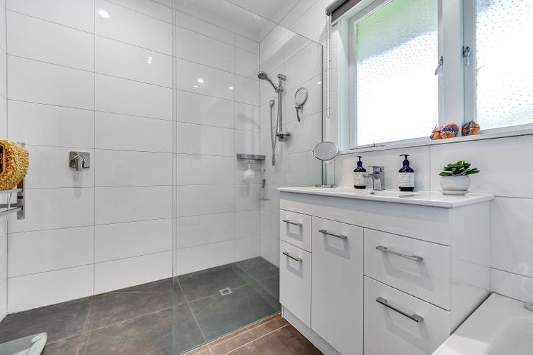 Photo of property in 86 Flynn Road, Hillcrest, Hamilton, 3216