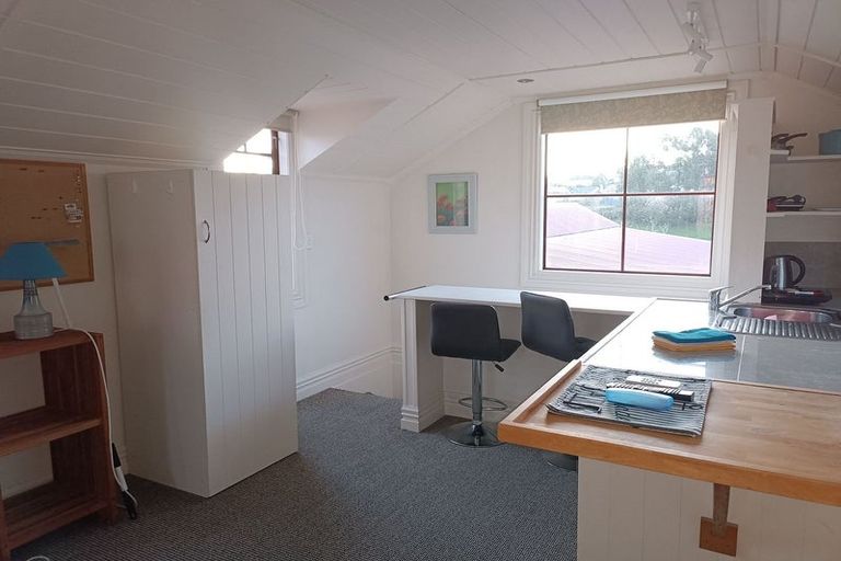 Photo of property in 16 Milford Avenue, Calton Hill, Dunedin, 9012