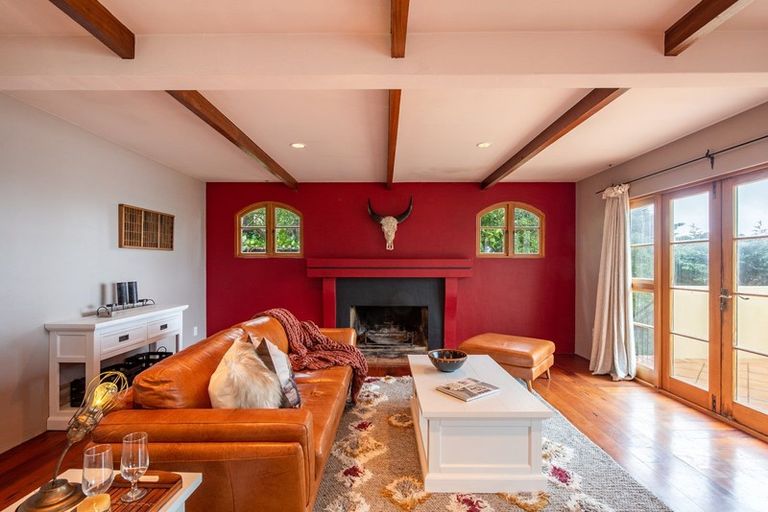 Photo of property in 63 Wharemauku Road, Raumati Beach, Paraparaumu, 5032