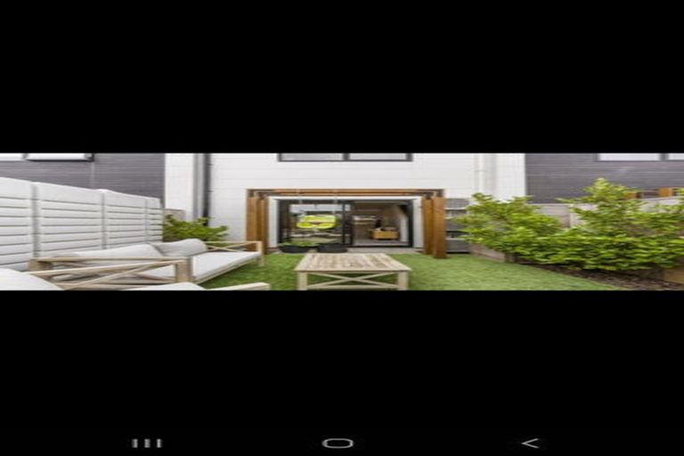 Photo of property in 7/41 Kervil Avenue, Te Atatu Peninsula, Auckland, 0610