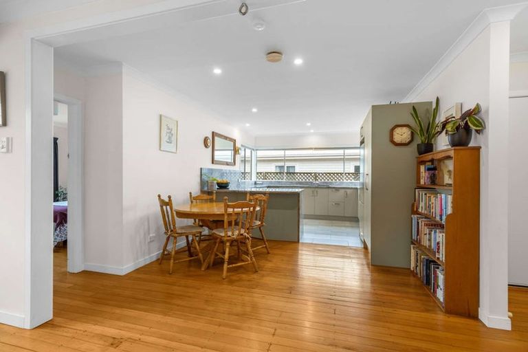 Photo of property in 1/111 Parkers Road, Tahunanui, Nelson, 7011