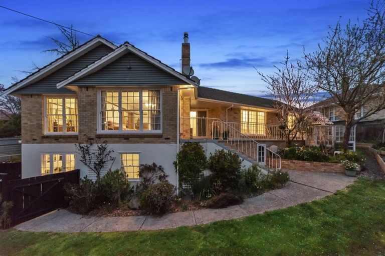 Photo of property in 2 Corrin Street, Melville, Hamilton, 3206