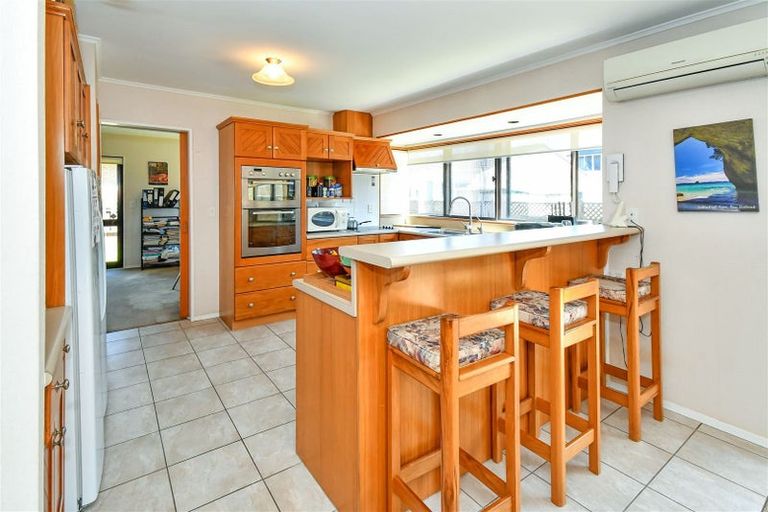 Photo of property in 1/1 Nelson Street, Papakura, 2110