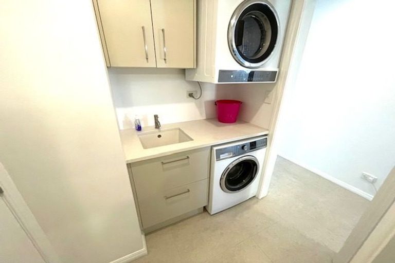 Photo of property in 21 Waterside Crescent, Gulf Harbour, Whangaparaoa, 0930