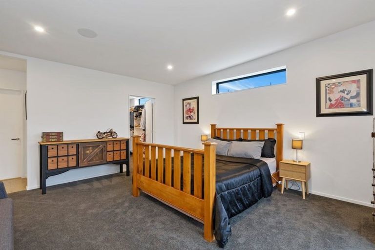 Photo of property in 1 Bellbird Place, Rolleston, 7614