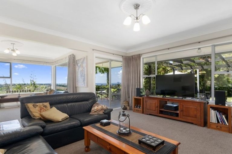 Photo of property in 64 Grammer Road, Tahawai, Katikati, 3170