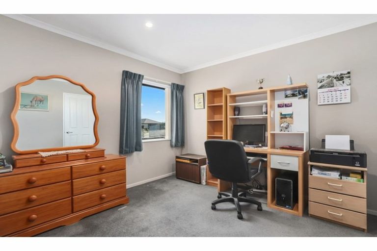 Photo of property in 22 Vogel Place, Te Aroha, 3320