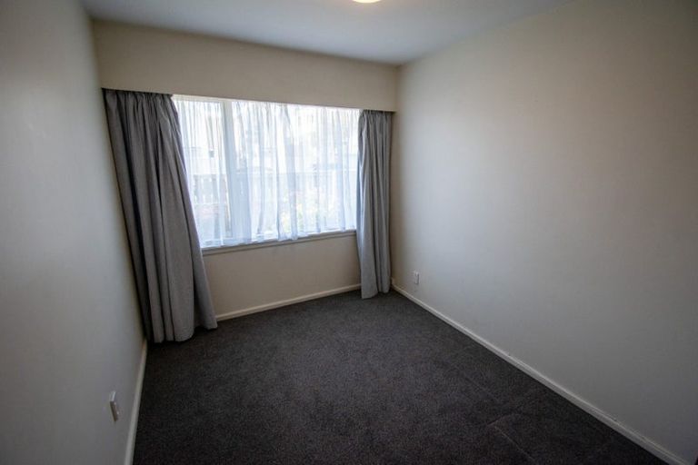 Photo of property in 1/180 Edgeware Road, Edgeware, Christchurch, 8013