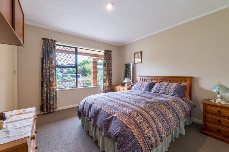 Photo of property in 11 Blanc Avenue, Fairfield, Dunedin, 9018