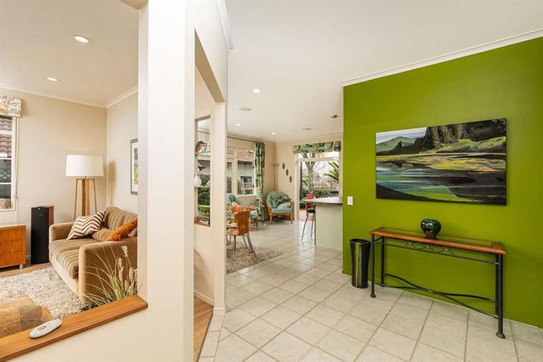 Photo of property in 27 Harvest Drive, Henderson, Auckland, 0612