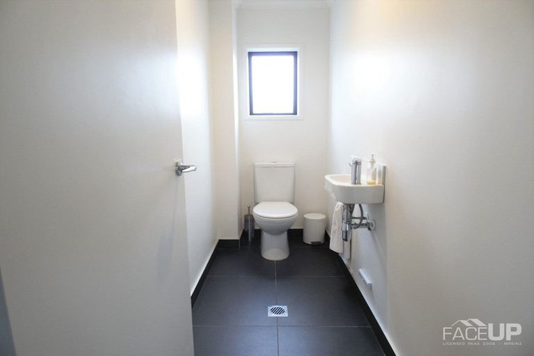 Photo of property in 7 Onekiritea Road, Hobsonville, Auckland, 0616