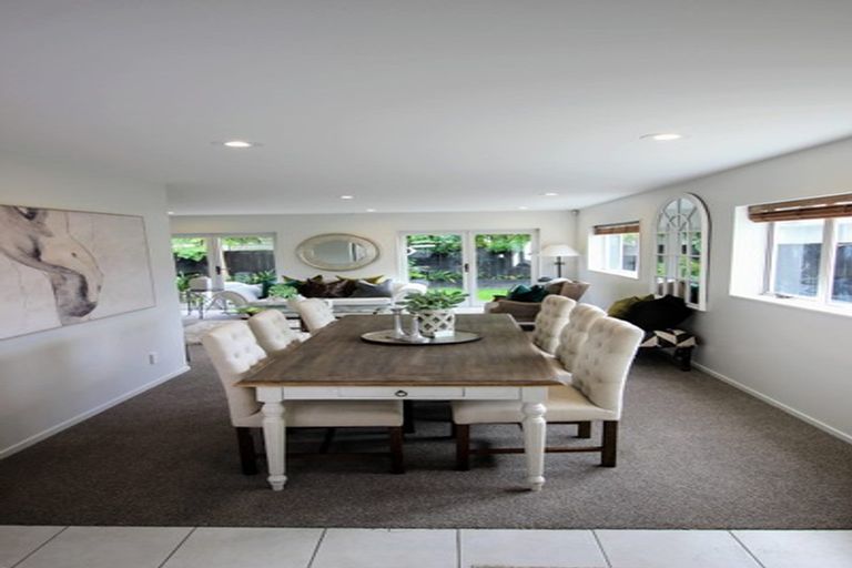 Photo of property in 12 Pecan Place, Avondale, Auckland, 0600