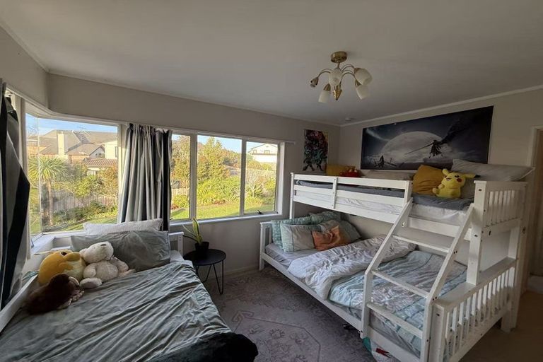 Photo of property in 45 Wiltshire Place, Somerville, Auckland, 2014