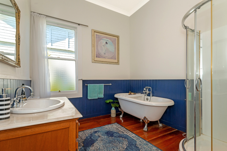 Photo of property in 23 Score Road, Inner Kaiti, Gisborne, 4010