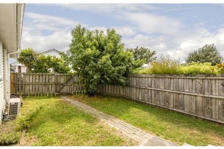 Photo of property in 9 Homer Place, Upper Riccarton, Christchurch, 8041