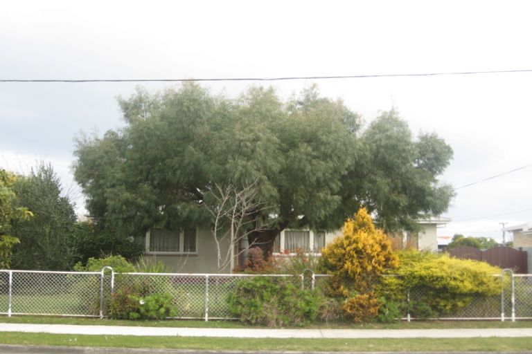 Photo of property in 23 Wordsworth Crescent, Maraenui, Napier, 4110