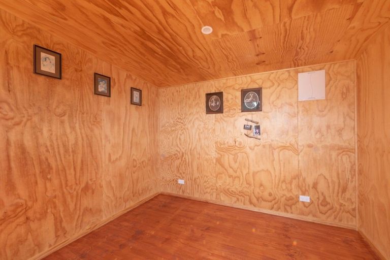 Photo of property in 2 Nugget Lane, Patearoa, Ranfurly, 9398