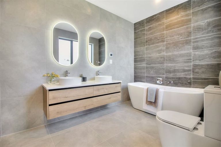 Photo of property in 3 Memory Lane, Silverdale, 0932