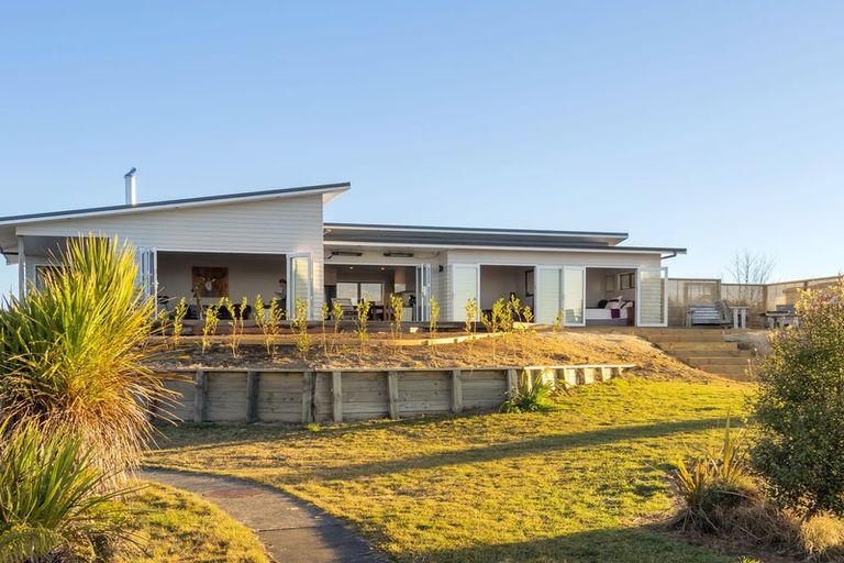 Photo of property in 11 Rangikatea Road, Omori, Turangi, 3381