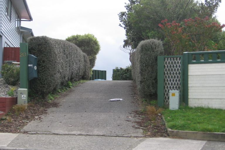 Photo of property in 20 Te Kiteroa Grove, Churton Park, Wellington, 6037