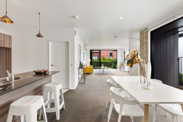 Photo of property in 9 Lieutenant Lane, Papakura, 2110