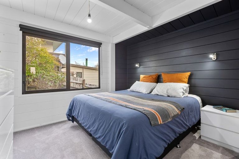 Photo of property in 71 Heta Road, Highlands Park, New Plymouth, 4312