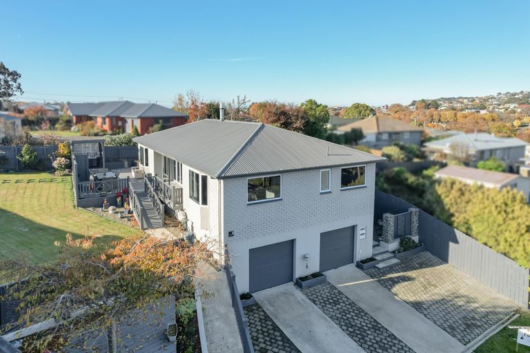 Photo of property in 3 Leven Street, South Hill, Oamaru, 9400