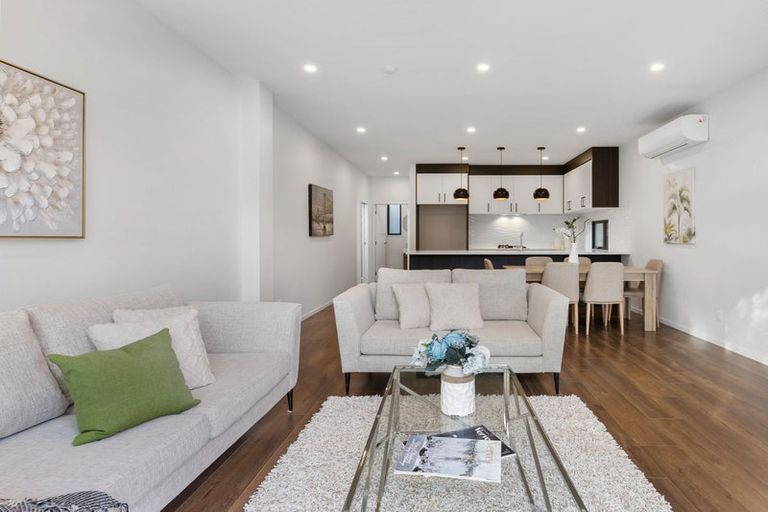 Photo of property in 10a Egret Court, Unsworth Heights, 0632