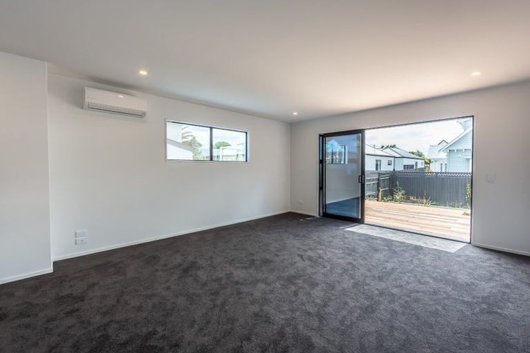 Photo of property in 257a Edgeware Road, Edgeware, Christchurch, 8013