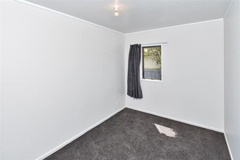 Photo of property in 10 Massine Place, Randwick Park, Auckland, 2105