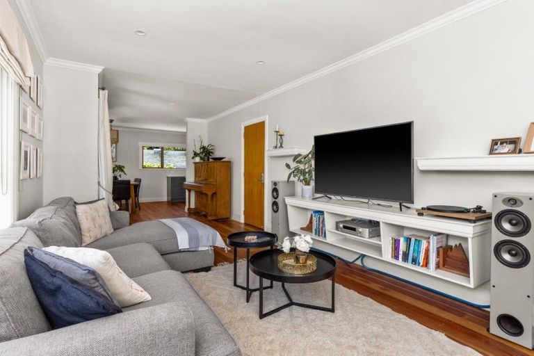 Photo of property in 50 Harpham Street, Taradale, Napier, 4112