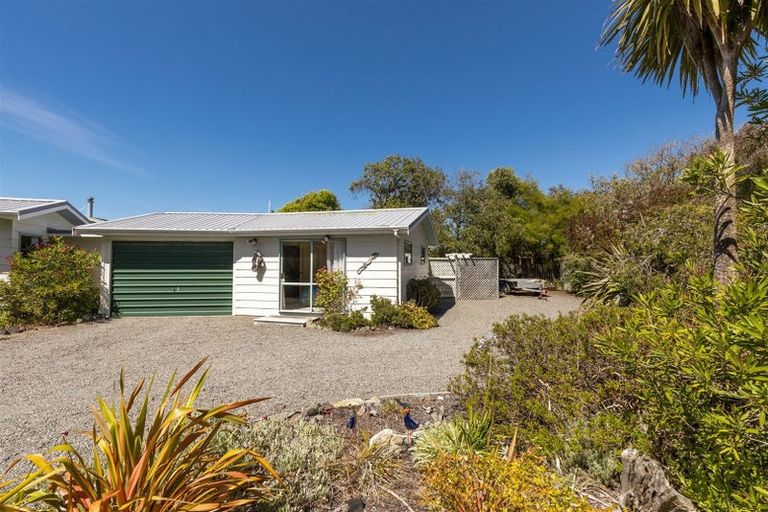 Photo of property in 64 Rarangi Beach Road, Rarangi, Blenheim, 7273