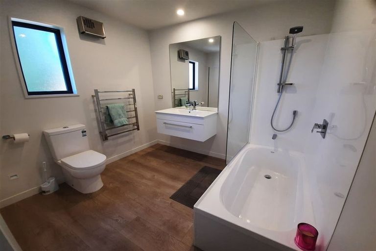 Photo of property in 88 Santa Maria Avenue, Mount Pleasant, Christchurch, 8081