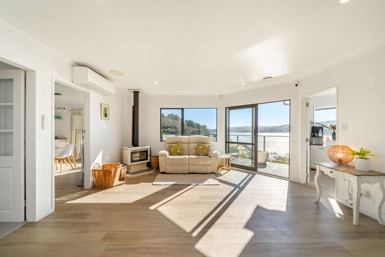 Photo of property in 50 Molyneux Close, Whitby, Porirua, 5024