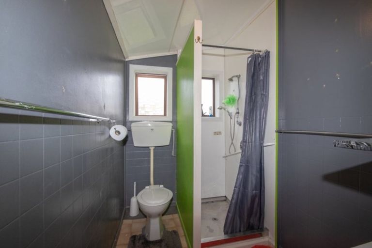 Photo of property in 7 Dickson Street, Macandrew Bay, Dunedin, 9014