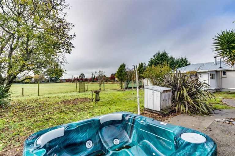 Photo of property in 3390 Main South Road, Dunsandel, 7682