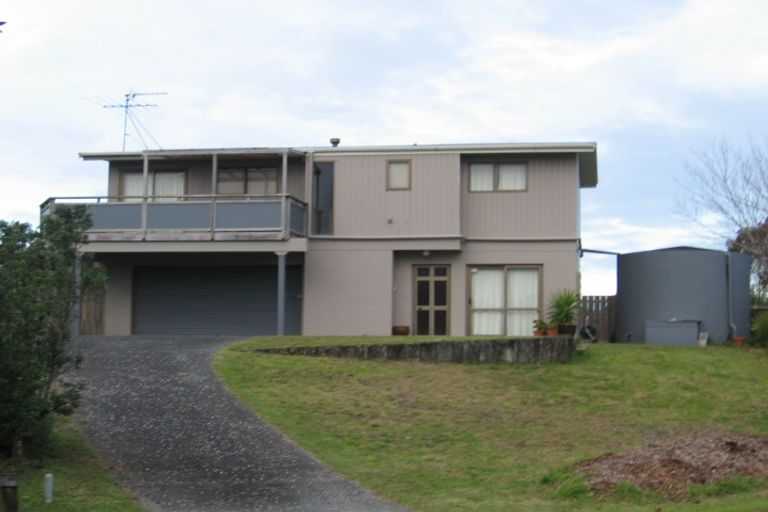 Photo of property in 28 Caroline Heights, Omaha, 0986