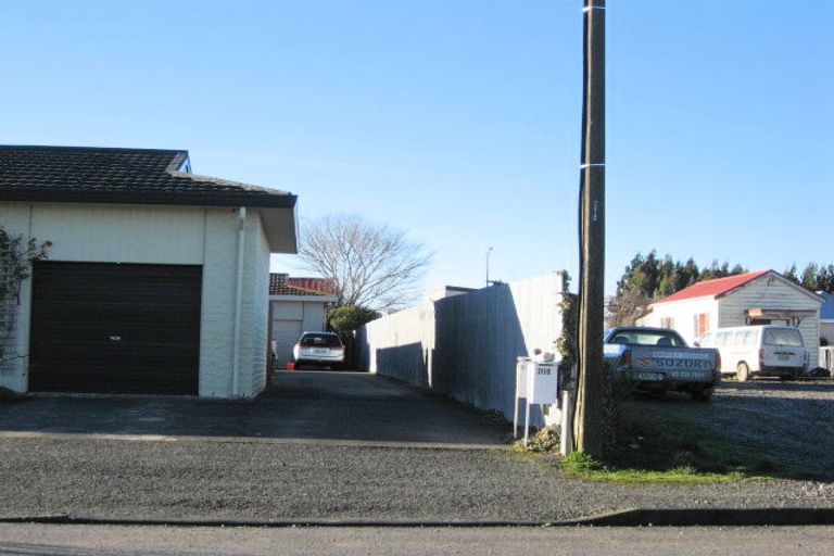 Photo of property in 219a Park Street, Winton, 9720