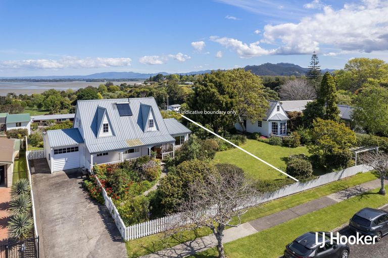 Photo of property in 4 Adela Stewart Drive West, Athenree, Katikati, 3177