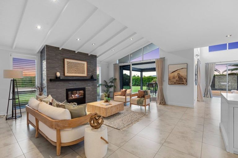 Photo of property in 77 Royal Ascot Drive, Papamoa Beach, Te Puke, 3187