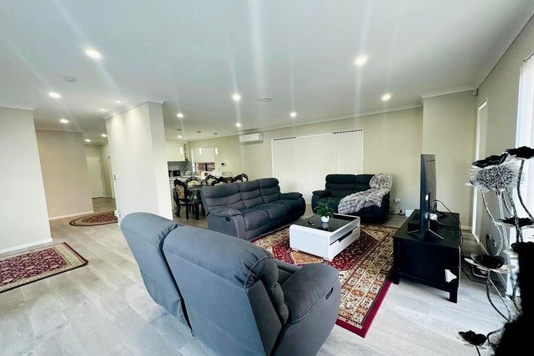 Photo of property in 13 Eros Road, Flat Bush, Auckland, 2019