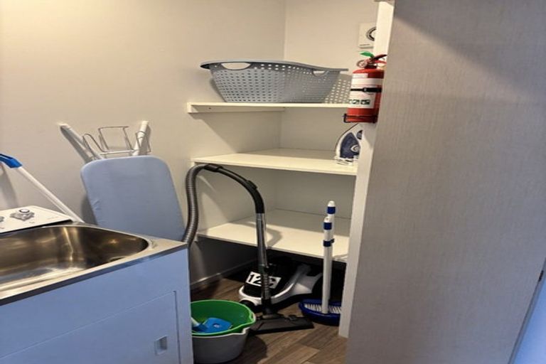 Photo of property in 12a-c Camden Street, Turnbull Thomson Park, Invercargill, 9810