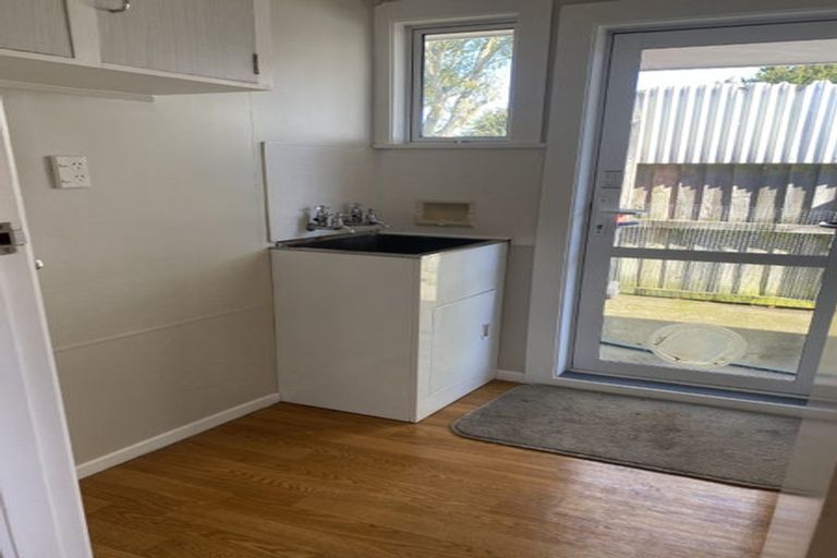 Photo of property in 14 Gibson Drive, Hornby, Christchurch, 8042