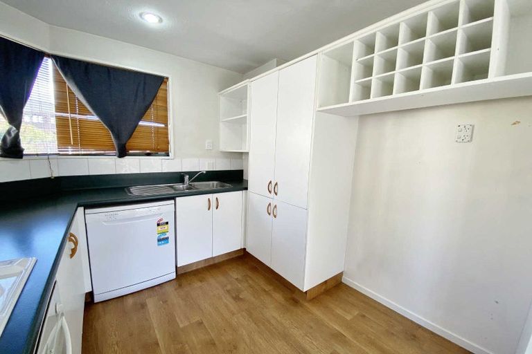 Photo of property in 1/8 Elizabeth Street, Riccarton, Christchurch, 8011