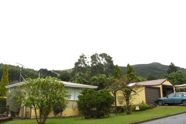 Photo of property in 99 Hall Road, Sawyers Bay, Port Chalmers, 9023